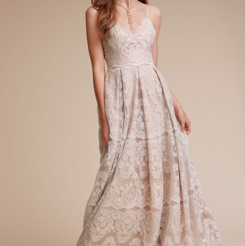 Wedding dress